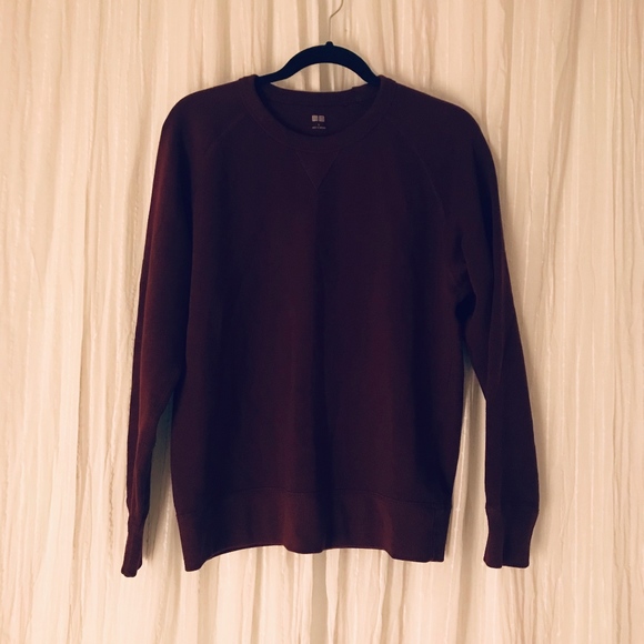 Maroon Crewneck - Picture 1 of 2